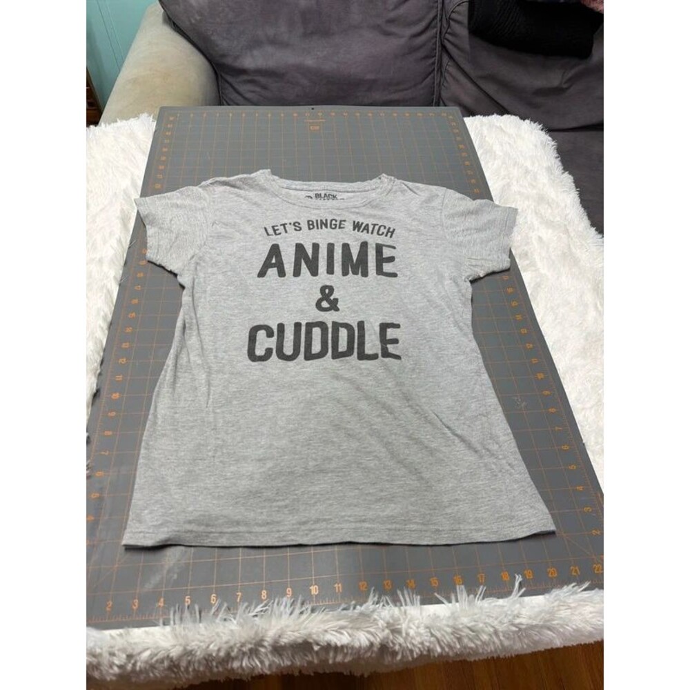 Black matter xl t-shirt